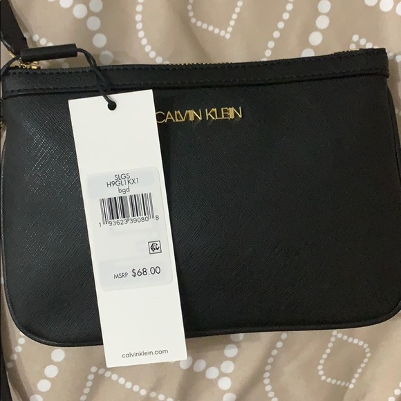 Calvin Klein Wrislet - Picture 3 of 3